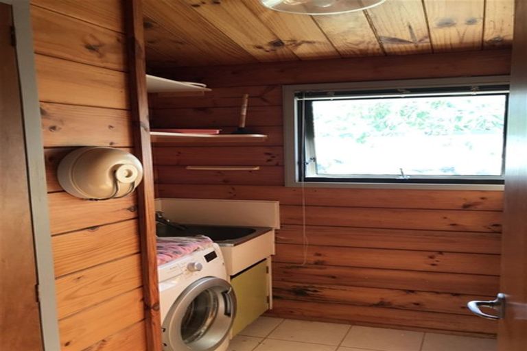 Photo of property in 12 Wesleydale Place, Papakura, 2110