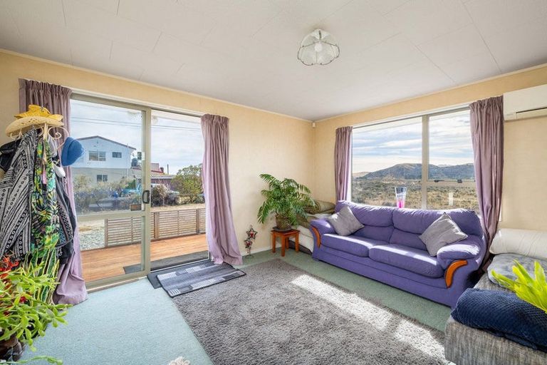 Photo of property in 12 Hillview Road, Birdlings Flat, Little River, 7591