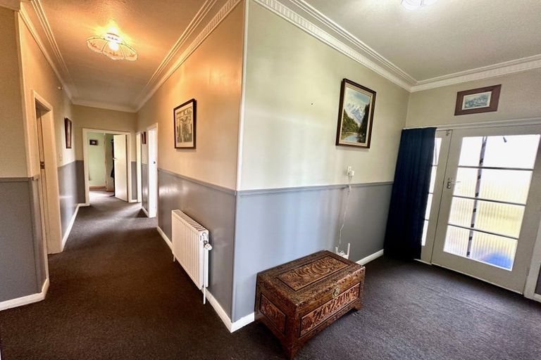 Photo of property in 30 Stamford Street, Balclutha, 9230