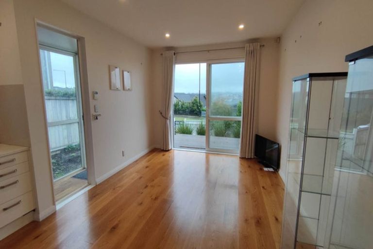Photo of property in 63 Wainui Road, Silverdale, 0932