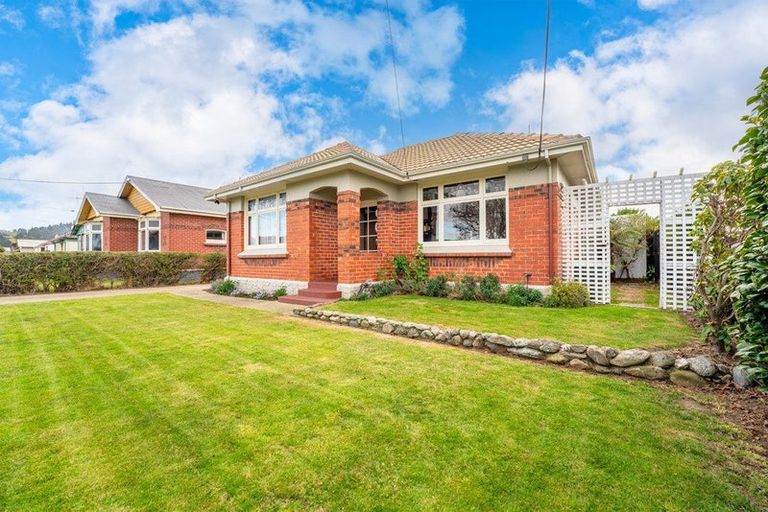 Photo of property in 14 Teviot Street, Oamaru North, Oamaru, 9400