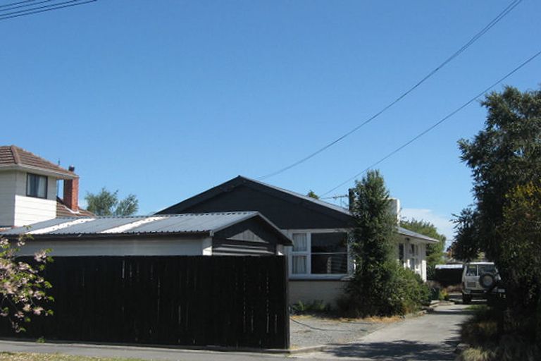 Photo of property in 12 Bethel Crescent, Bishopdale, Christchurch, 8053