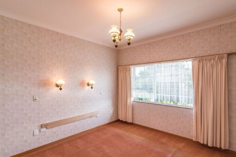 Photo of property in 14 Huia Street, Waikanae, 5036