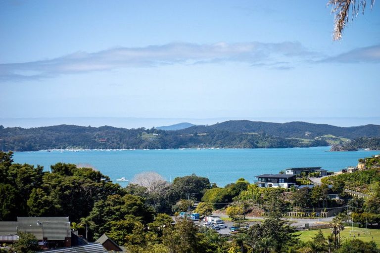 Photo of property in 21 Joyces Road, Paihia, 0200