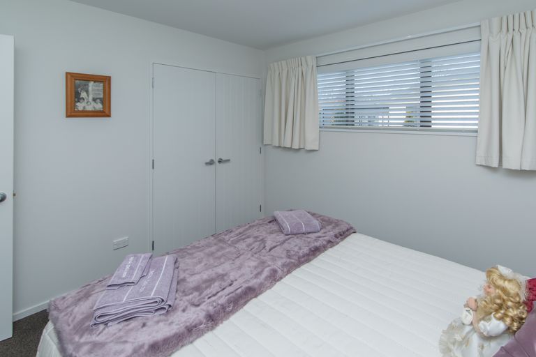 Photo of property in 21 Birchs Road, Prebbleton, 7604