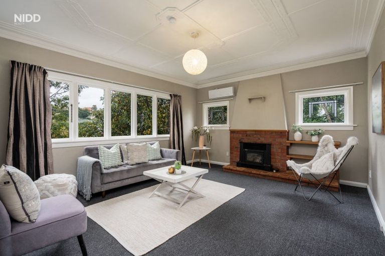 Photo of property in 2 Springhill Road, Mornington, Dunedin, 9011