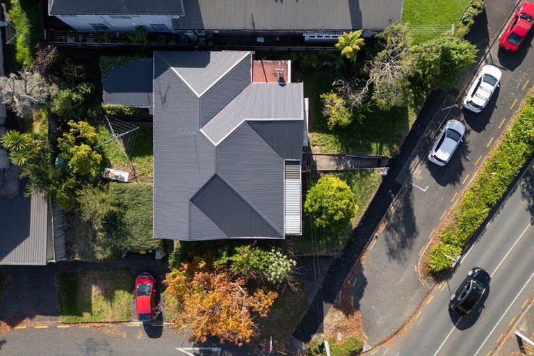 Photo of property in 8 Pembroke Lane, Hamilton Lake, Hamilton, 3204