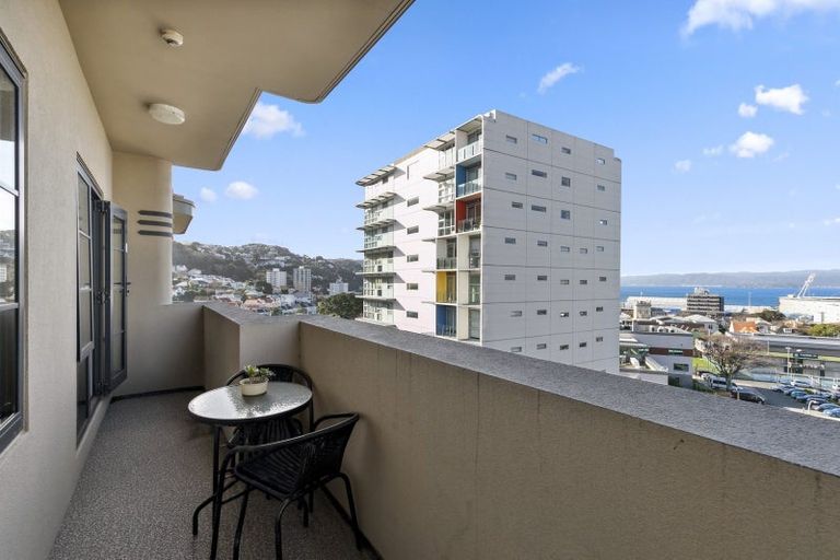 Photo of property in Westhaven Apartments, 21/127 Molesworth Street, Thorndon, Wellington, 6011