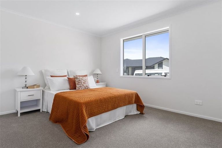 Photo of property in 18 Applin Lane, Pyes Pa, Tauranga, 3112