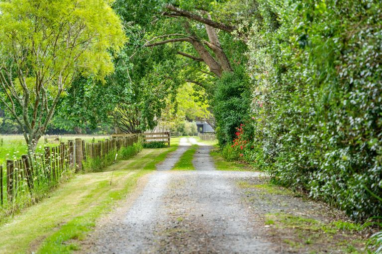 Photo of property in 30 Old Kaipara Road, Kaipara Flats, Warkworth, 0981