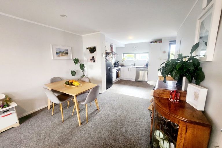 Photo of property in 89 Battalion Drive, Papakura, 2110