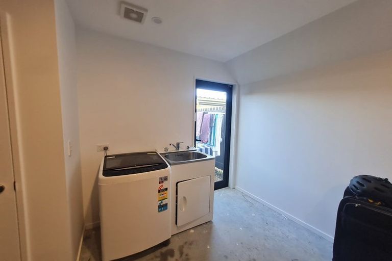 Photo of property in 4/242 Edgeware Road, Edgeware, Christchurch, 8013