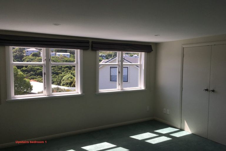 Photo of property in 2 Rodney Street, Northland, Wellington, 6012