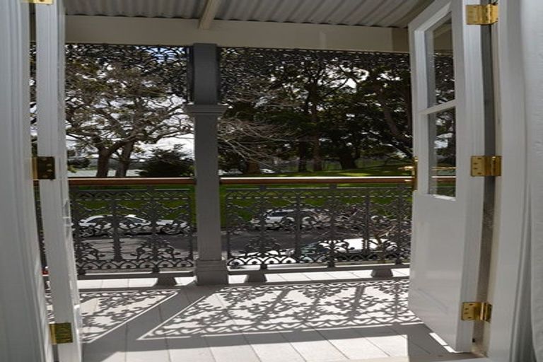 Photo of property in 1c George Street, Newmarket, Auckland, 1023