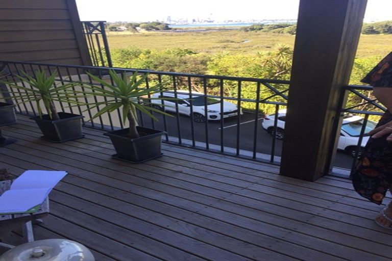 Photo of property in 12/45 Byron Avenue, Takapuna, Auckland, 0622