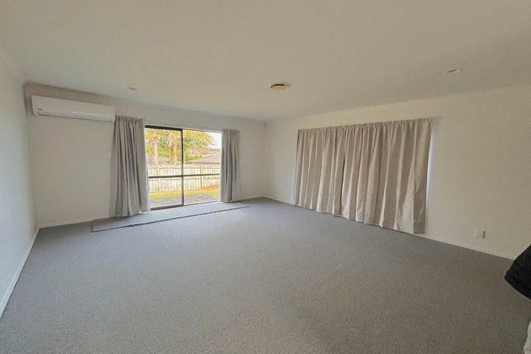 Photo of property in 25 Innisowen Place, Flat Bush, Auckland, 2019