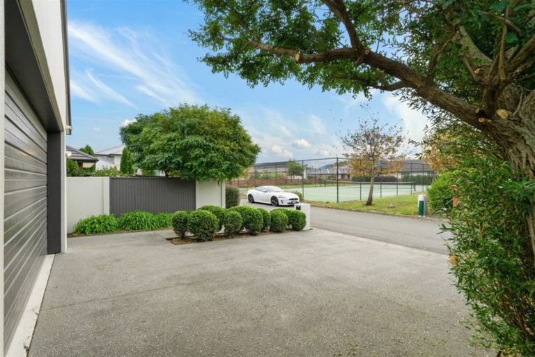 Photo of property in 2 Rindle Lane, Northwood, Christchurch, 8051
