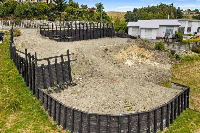 Photo of property in 8 Lake View Place, Fairhall, 7272