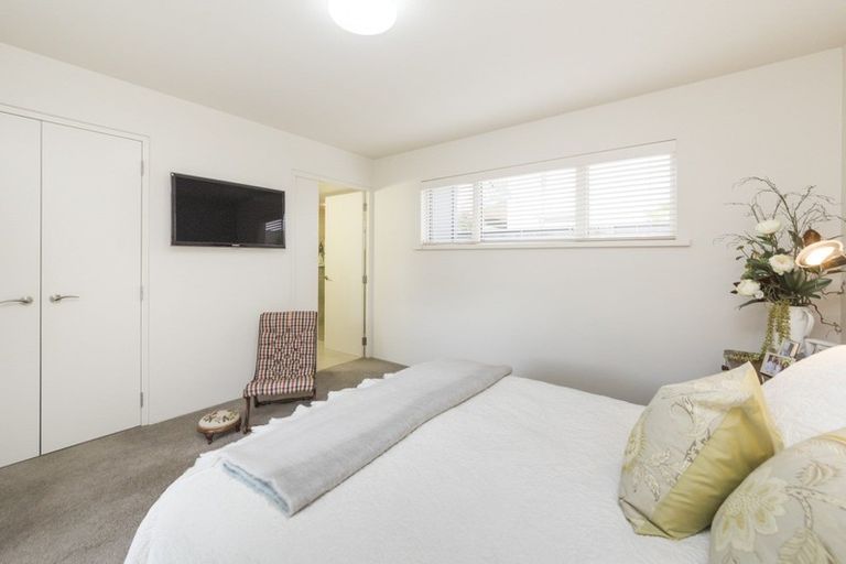 Photo of property in 64 Ihaka Street, Hokowhitu, Palmerston North, 4410