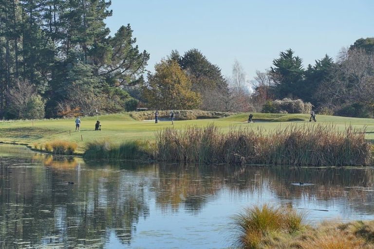 Photo of property in 28 Te Hurunui Drive, Pegasus, 7612