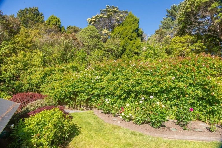Photo of property in 39 Blue Mountains Road, Silverstream, Upper Hutt, 5019