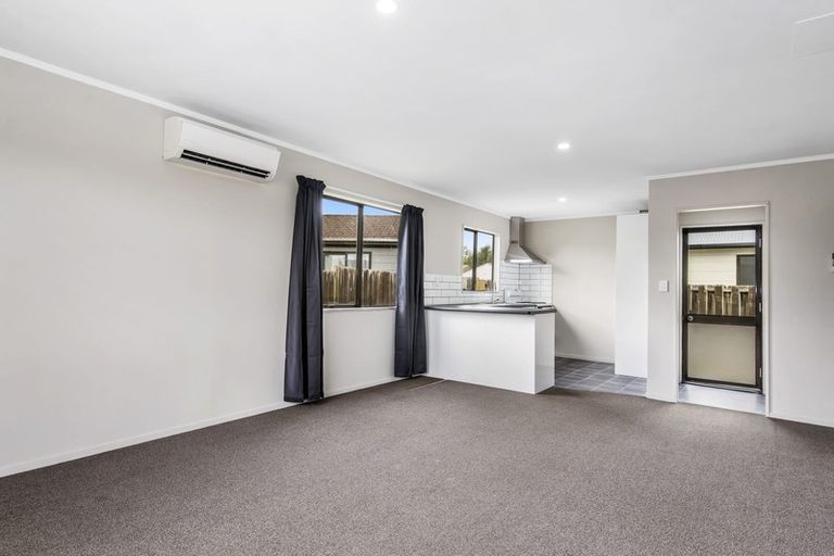 Photo of property in 50a Pohutukawa Drive, Owhata, Rotorua, 3010