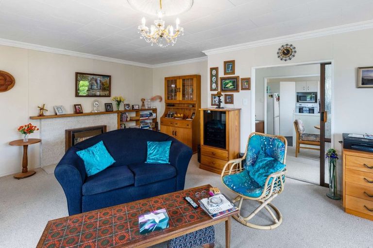 Photo of property in 56 Queen Street West, Levin, 5510