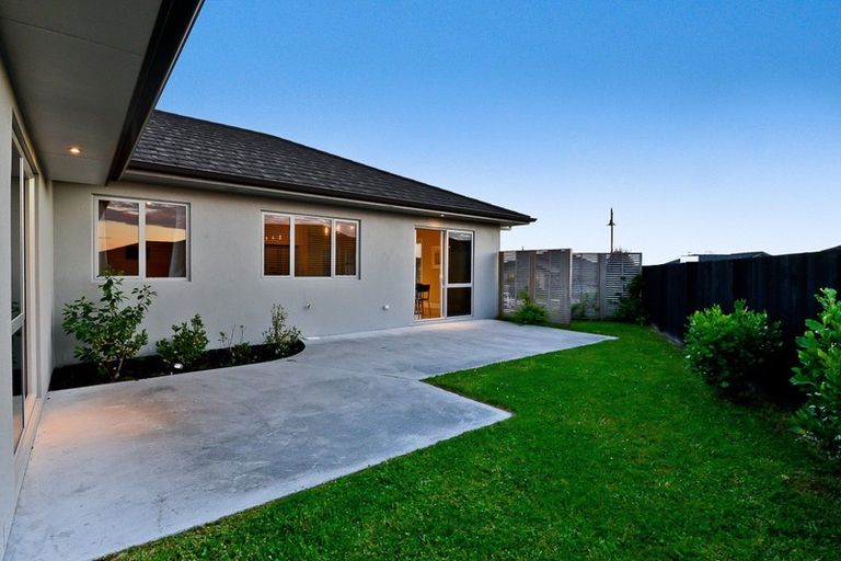 Photo of property in 15 Miranda Place, Flagstaff, Hamilton, 3210