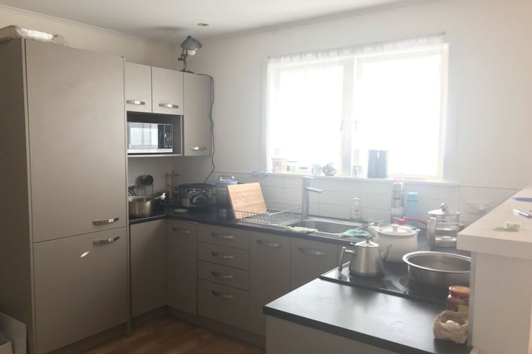 Photo of property in 135 Ennis Avenue, Pakuranga Heights, Auckland, 2010