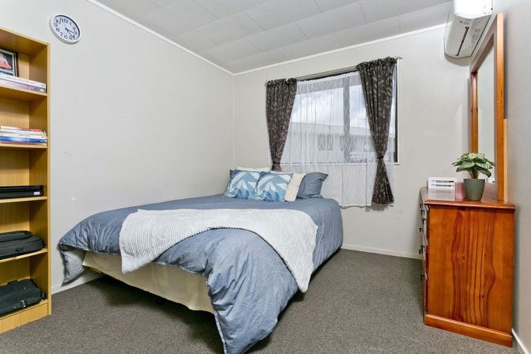 Photo of property in 4/85 Hutchinson Avenue, New Lynn, Auckland, 0600