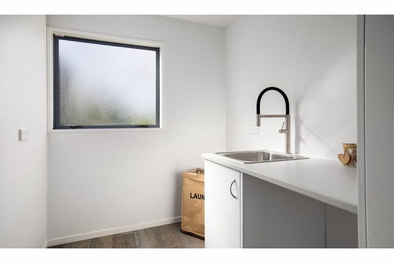 Photo of property in 154 Hillview Road, Alexandra, 9391