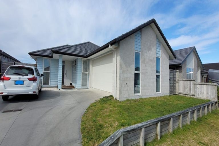 Photo of property in 10 Kuru Place, Papamoa, 3118