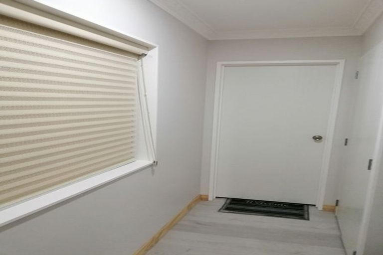 Photo of property in 76 Ferndown Avenue, Papatoetoe, Auckland, 2025