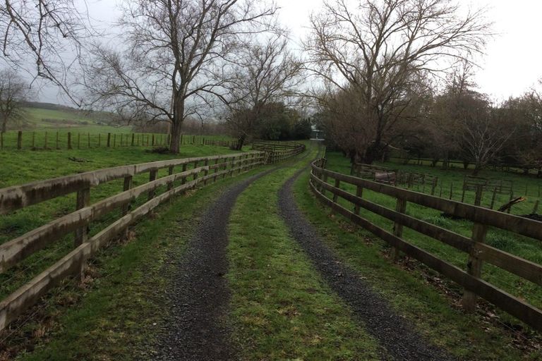 Photo of property in 775 Koheroa Road, Mangatawhiri, Mercer, 2474