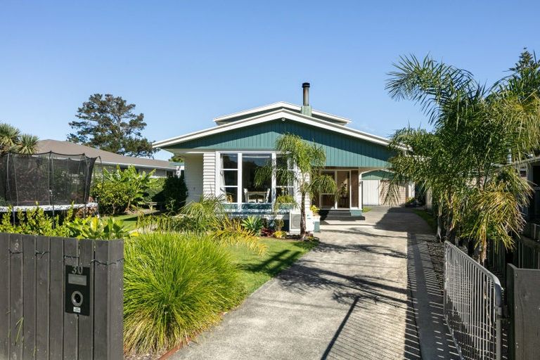 Photo of property in 30 Turenne Street, Inner Kaiti, Gisborne, 4010