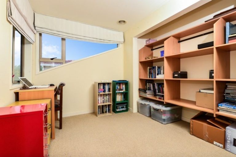 Photo of property in 28 Silva Crescent, Riverlea, Hamilton, 3216