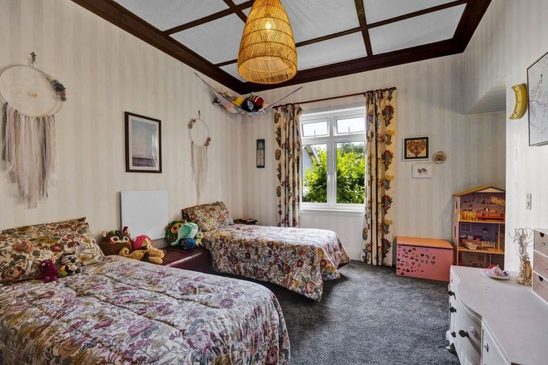 Photo of property in 187 South Road, Hawera, 4610