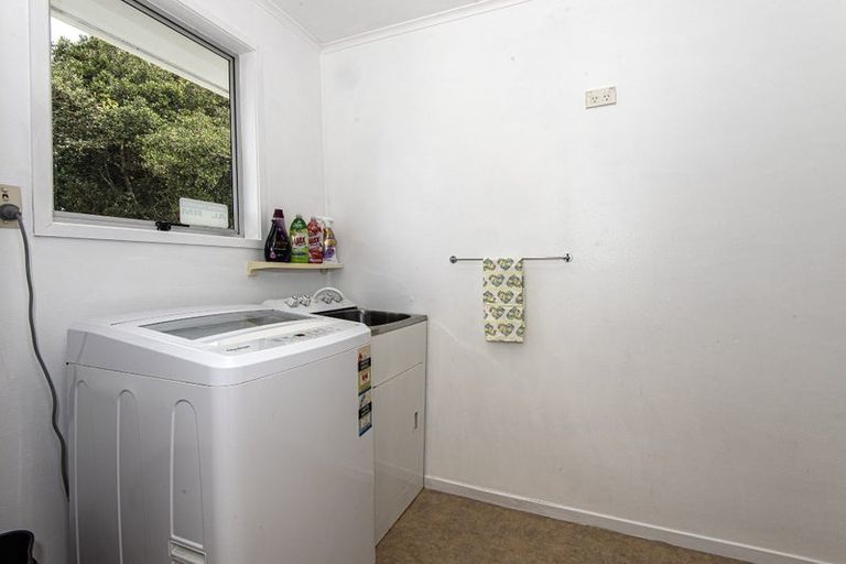 Photo of property in 27 Paramount Parade, Tikipunga, Whangarei, 0112