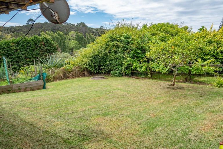 Photo of property in 69 Stratford Drive, Cable Bay, 0420