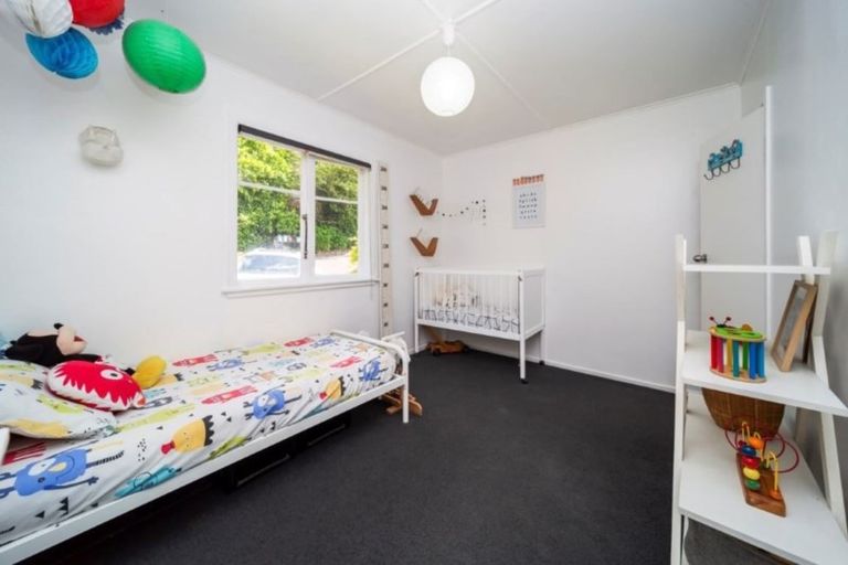 Photo of property in 117f Seaview Road, Westown, New Plymouth, 4310