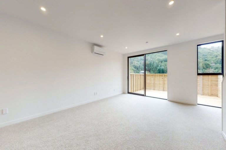 Photo of property in 49 Rua Kai Way, Brooklyn, Wellington, 6021