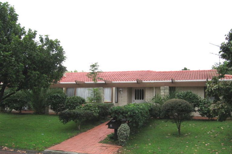 Photo of property in 8 Ganymede Place, Half Moon Bay, Auckland, 2012