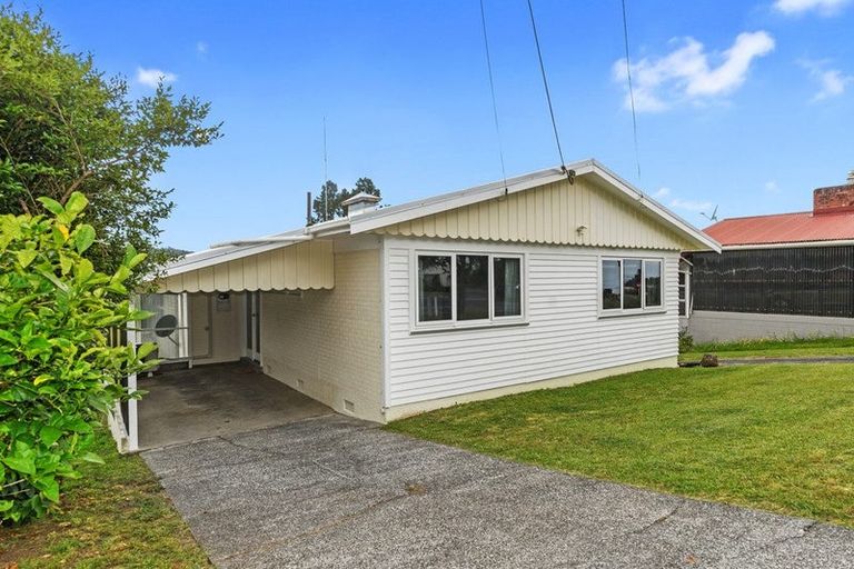 Photo of property in 2 Moana View, Raumanga, Whangarei, 0110