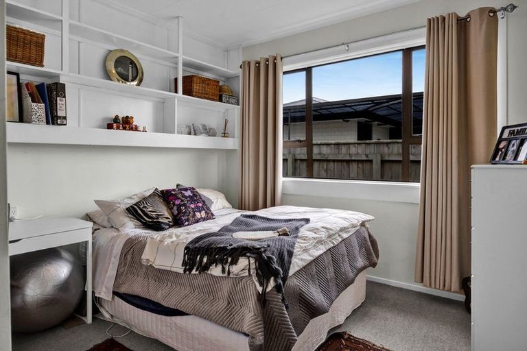 Photo of property in 35 Brown Street, Inglewood, 4330