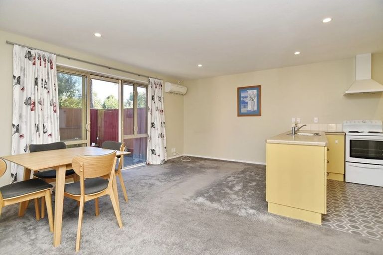 Photo of property in 3/46 Rookwood Avenue, New Brighton, Christchurch, 8083