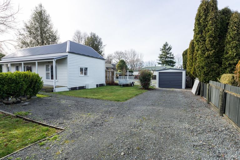 Photo of property in 209 Talbot Street, Geraldine, 7930