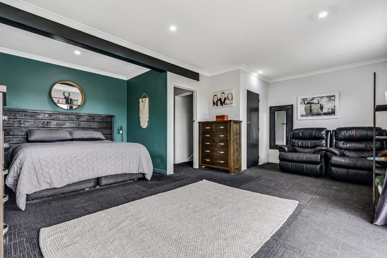 Photo of property in 11 Caernarvon Street, Dinsdale, Hamilton, 3204