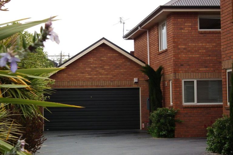 Photo of property in 113d Clarence Street, Riccarton, Christchurch, 8011