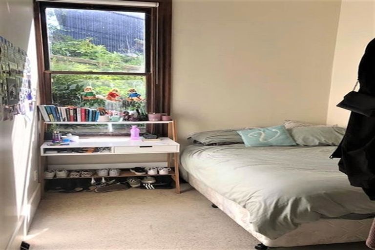 Photo of property in 355 The Terrace, Te Aro, Wellington, 6011