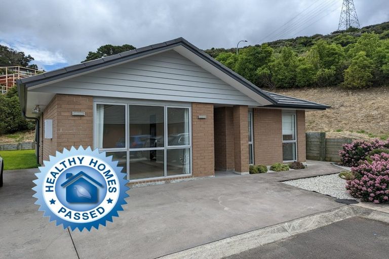 Photo of property in 67 Riverstone Drive, Riverstone Terraces, Upper Hutt, 5018